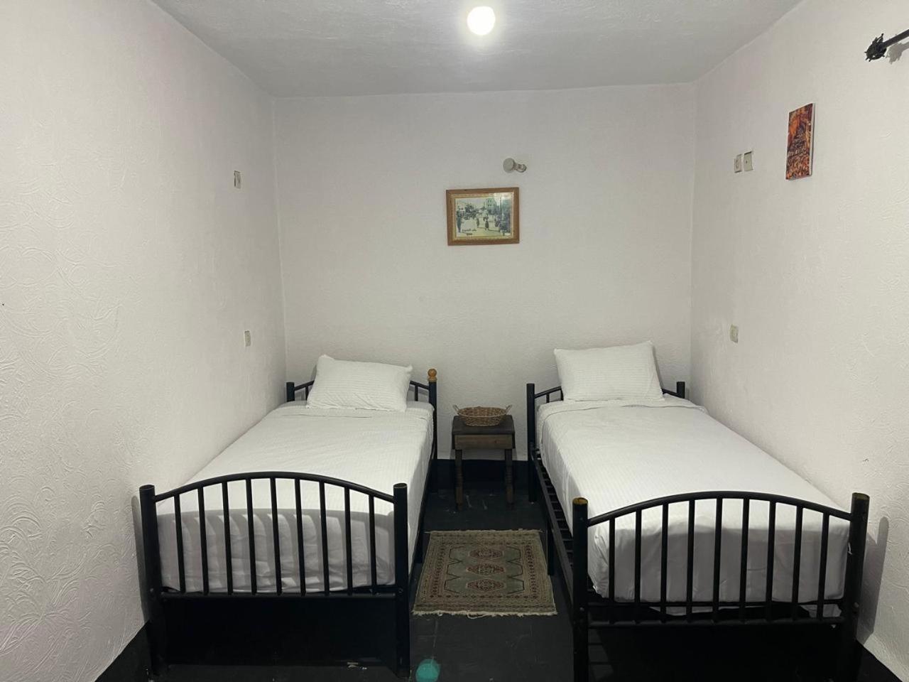 Downtown Hostel Фес Экстерьер фото